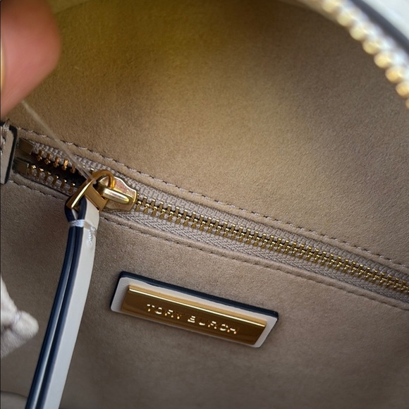 NWT Tory Burch Yellow and White Floral Circle Bag - Picture 10 of 14